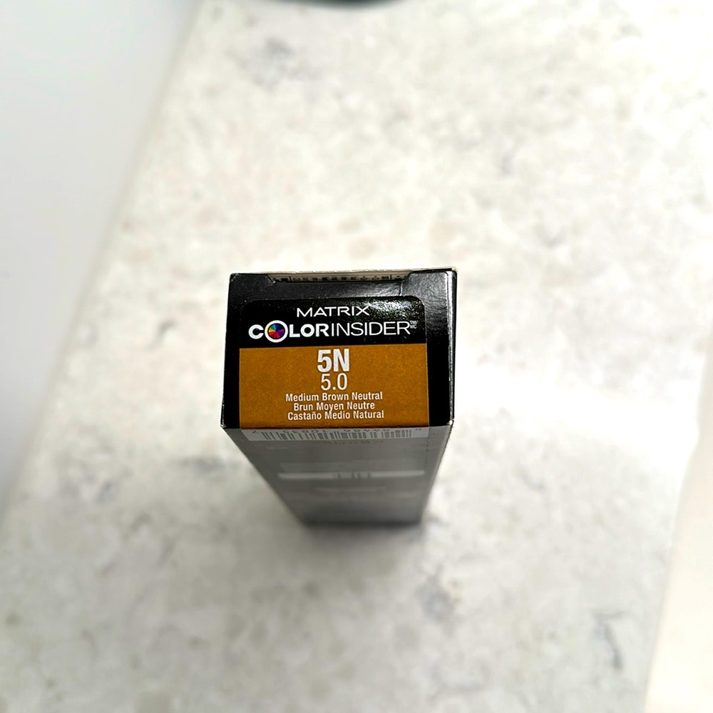 Matrix ColorInsider 5N,Oil Delivery SystemNEW 2oz Developer in separate listing.